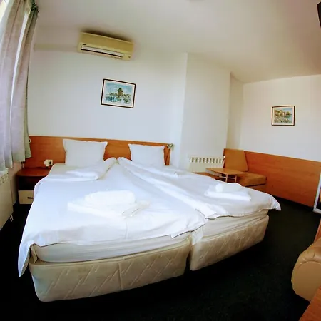 Szálloda R&g Neszebar