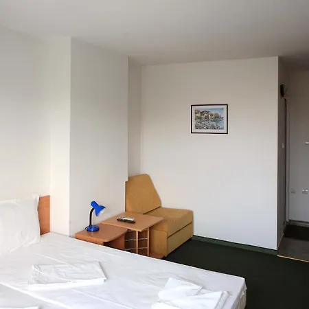 R&g Hotel 2*