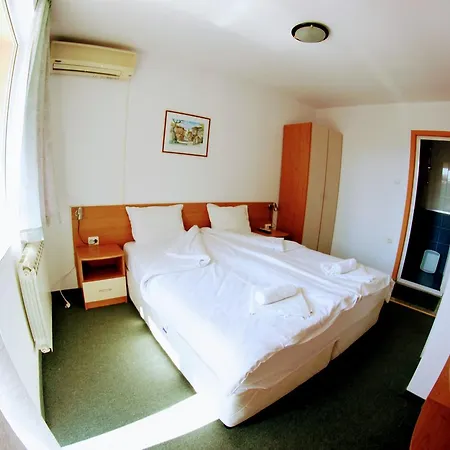 Hotel R&g Nesebar