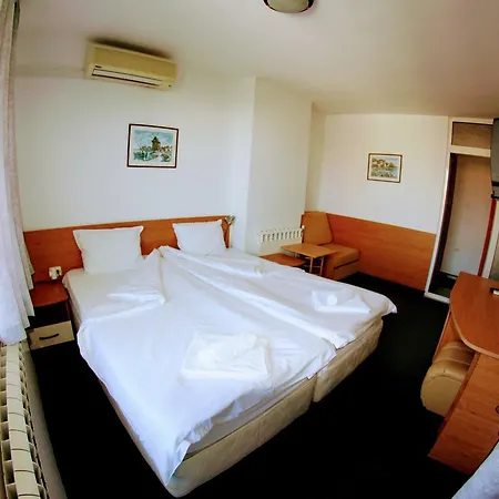Hotel R&g Nesebar